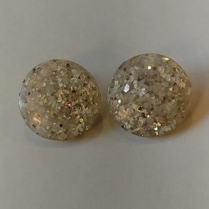 Vintage clip on earrings